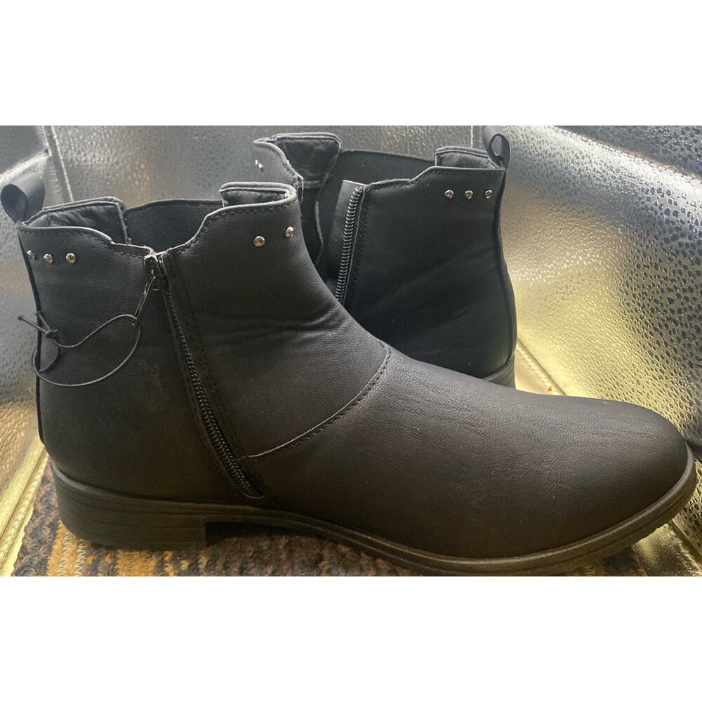 PINK LABEL Black Studded Shoe Boots Size 10 - Picture 3 of 6